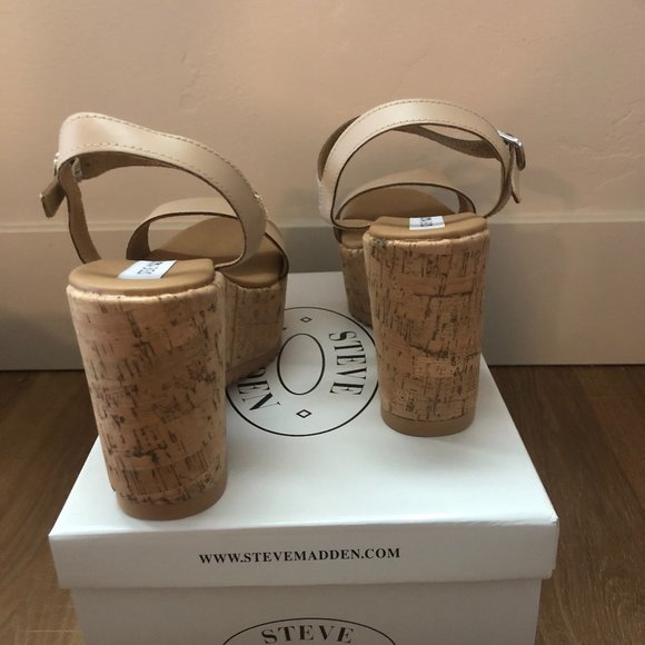 Mariella Blush Steve Madden Wedges - Picture 6 of 6